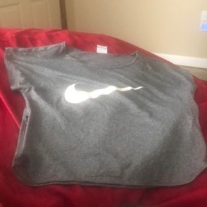 Nike work out top